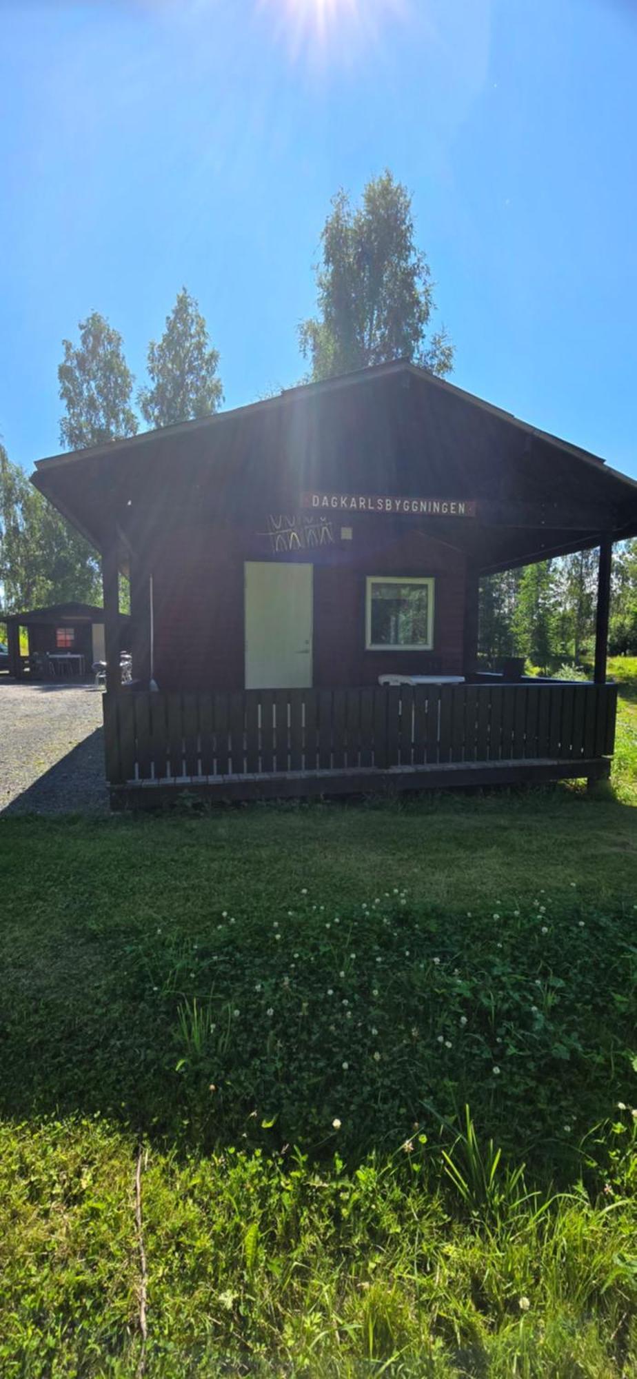 Smedens Stugby Villa Smedjebacken ภายนอก รูปภาพ