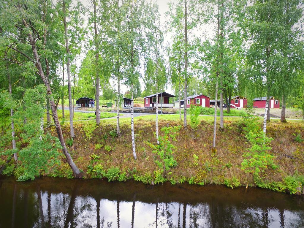 Smedens Stugby Villa Smedjebacken ภายนอก รูปภาพ
